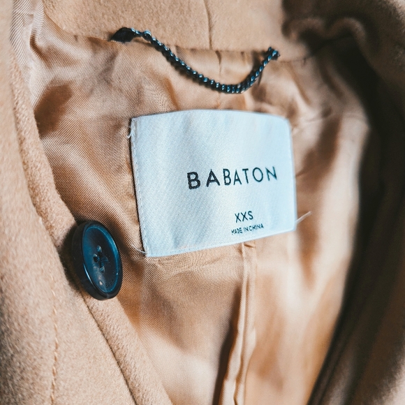 Aritizia Babaton Spencer Coat - Picture 4 of 4